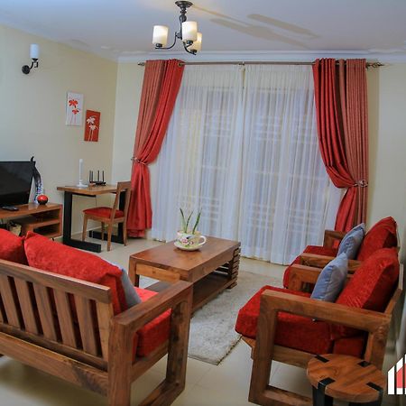 Crest Homes Uganda Kitende Eksteriør bilde