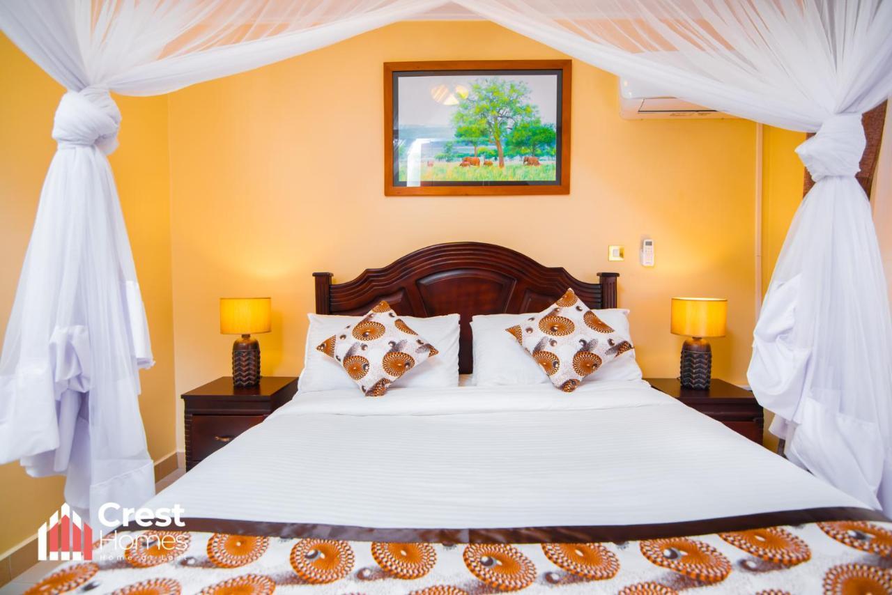 Crest Homes Uganda Kitende Eksteriør bilde