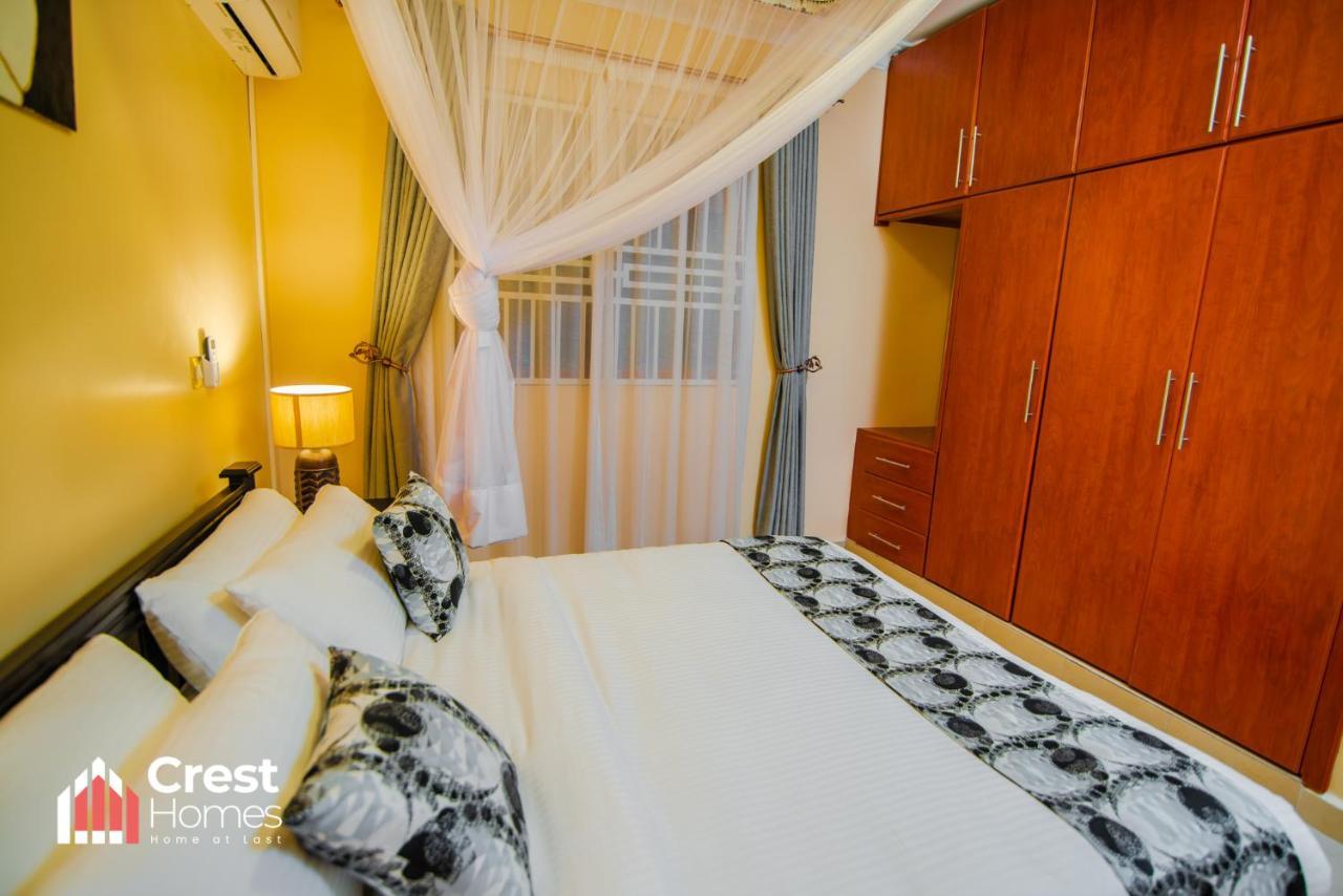 Crest Homes Uganda Kitende Eksteriør bilde